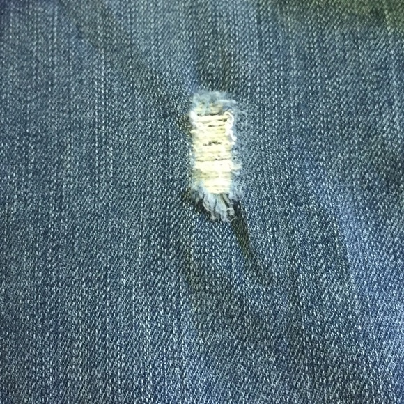 Arizona Jean Capris - Picture 5 of 6